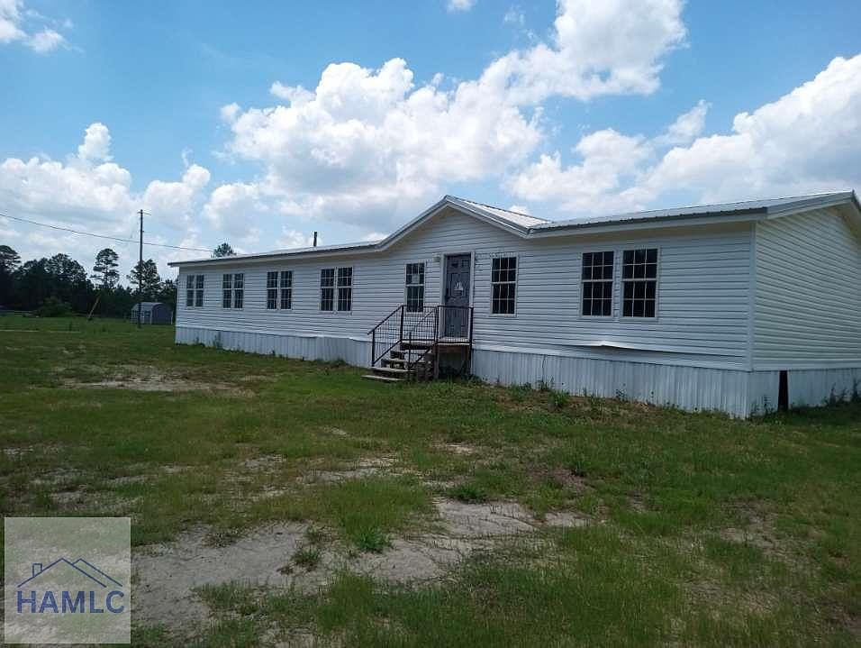 1st image of 604 Tower Rd NE