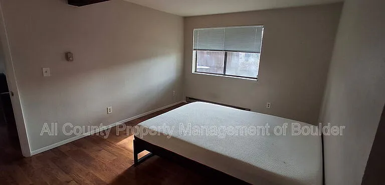 2626 Juniper Ave #3 — Photo 8