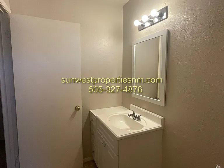 304 N Rio Grande Ave — Photo 10
