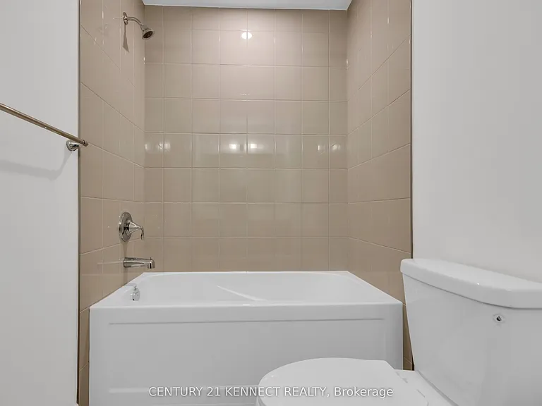 42 Lowes Rd W #82 — Photo 31