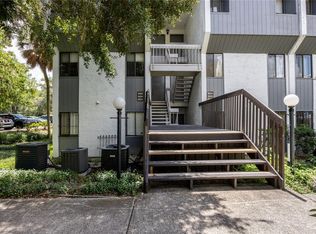 2630 SW 14th Dr, Gainesville, FL 32608