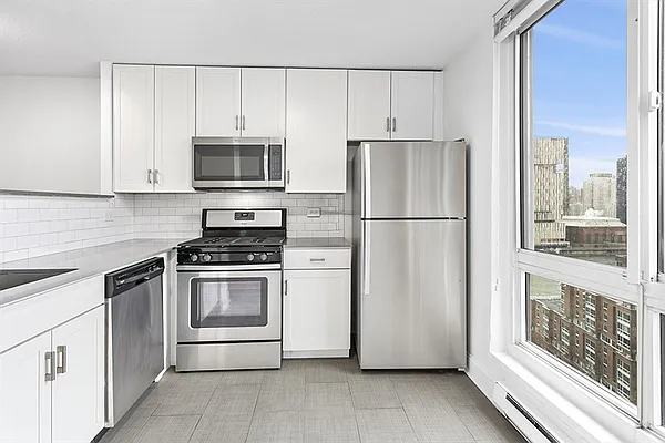 Rented by Corcoran | media 4