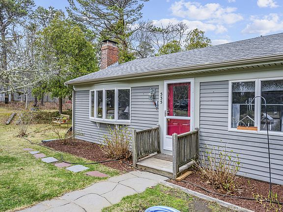 4th image of 535 School House Road