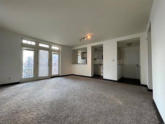 4th image of 5316 Pershing Ave APT 312
