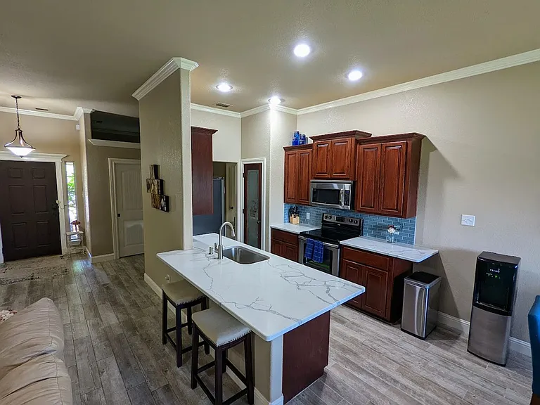 834 Shallow Water Trl — Photo 5