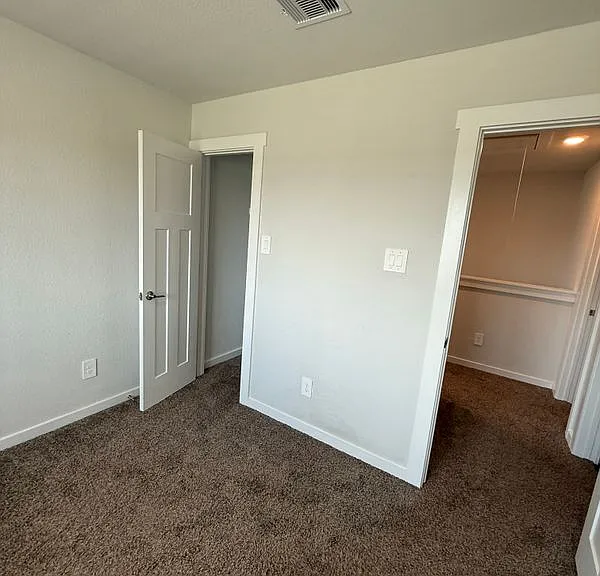 1218 Amistad Loop — Photo 8