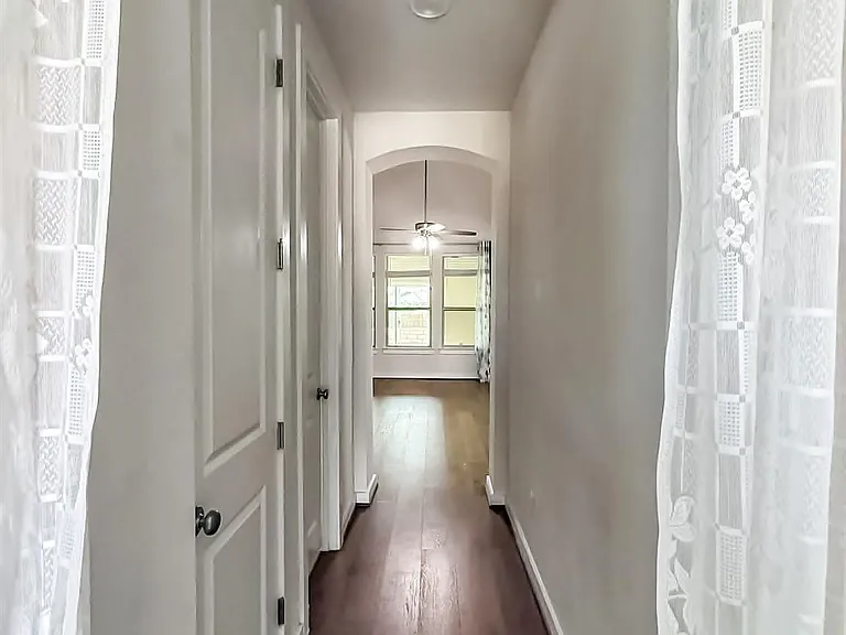 112 Rosebush Dr — Photo 7