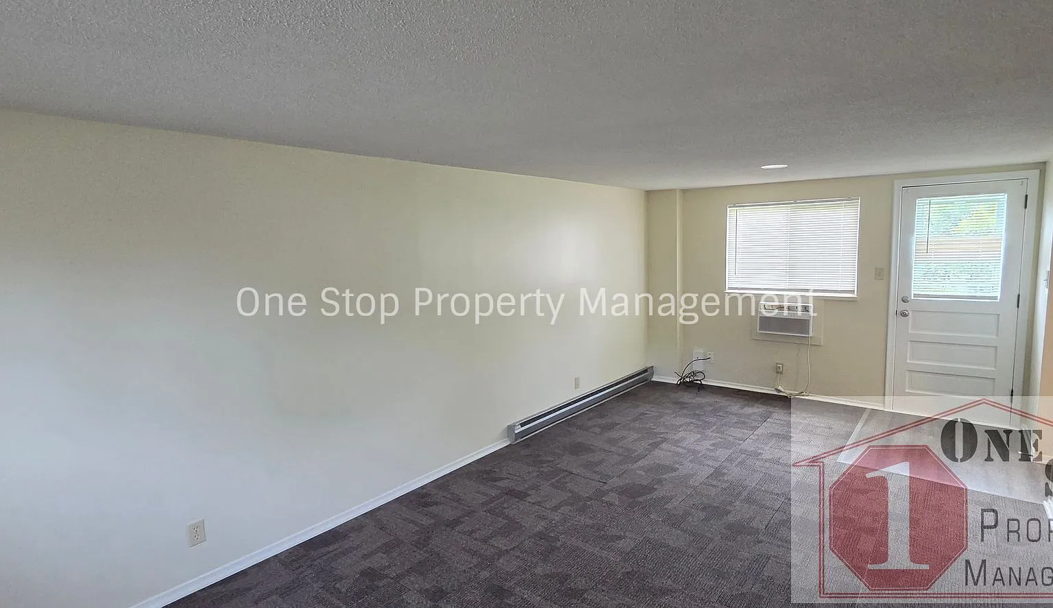 2 bedroom, 1 bath duplex in Riverside, MO! — Photo 3