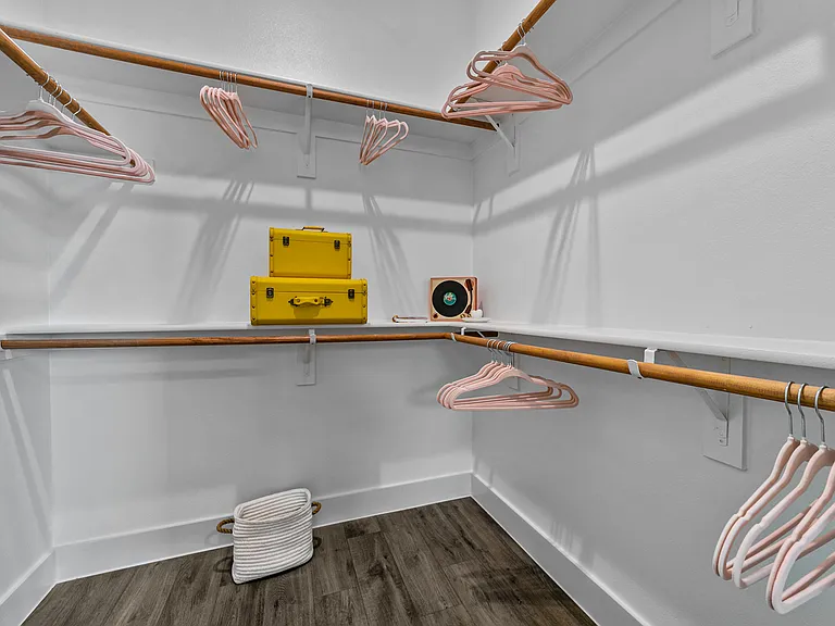 Closet Closet