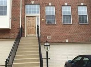 13954 James Cross St, Chantilly, VA 20151