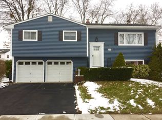 15 Catalina Dr, Somerville, NJ 08876
