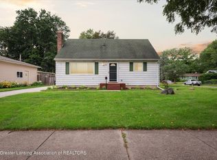 3004 S Deerfield Ave, Lansing, MI