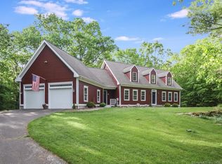 37 Grey Rocks Ct, Glastonbury, CT 06033