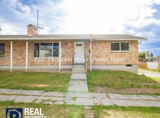 1202 S 54th St #1204, Tacoma, WA 98408