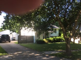 1207 Jackson St, Manitowoc, WI 54220