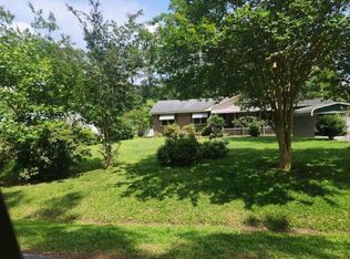 107 King Arthur Trl, Washington, NC 27889