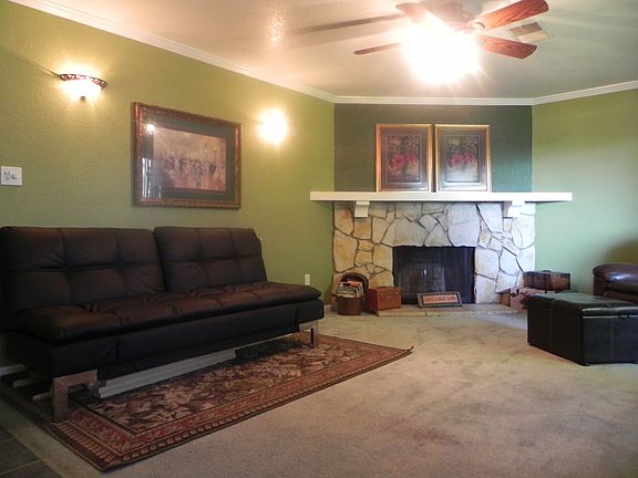 wood buring fireplace 