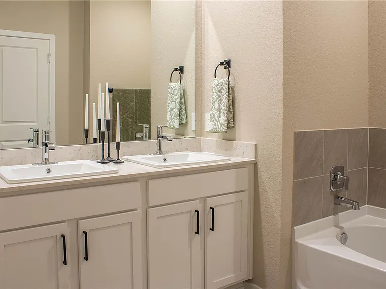 22019 Vernazza Bend Dr — Photo 15