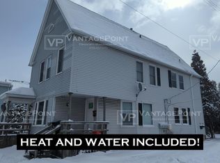 1003 S 18th St #A, Manitowoc, WI 54220