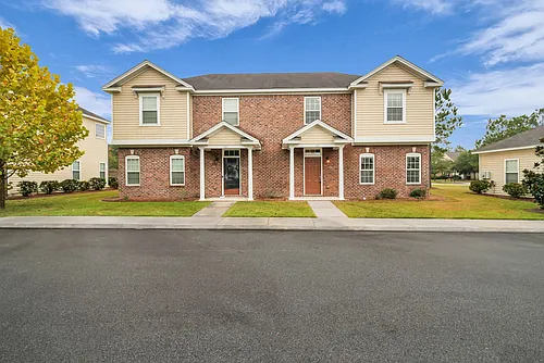 411 Olde Ivey Sq Photo 1