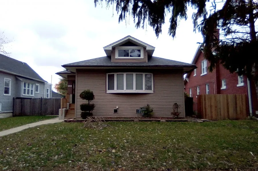 206 S 20th Ave photo 1