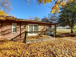 3359 E Margaret Dr, Terre Haute, IN 47802
