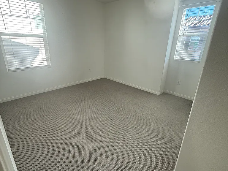 17087 Zion Dr — Photo 14
