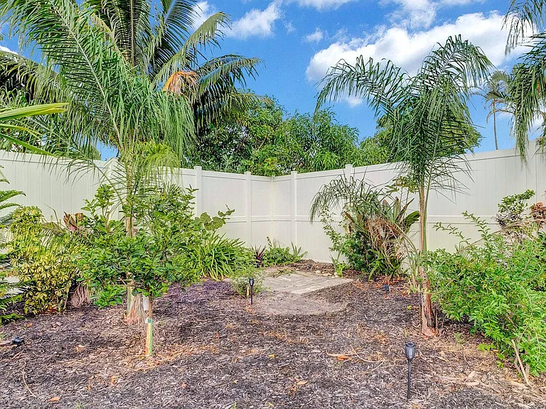 2941 Angler Dr — Photo 23