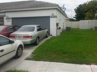 10525 SW 18th St, Miramar, FL 33025