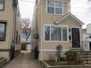 8812 78th Ave, Glendale, NY 11385