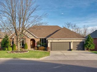 6464 S Meadowview Ave, Ozark, MO 65721