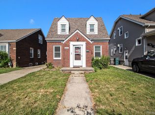 6847 Yinger Ave, Dearborn, MI 48126