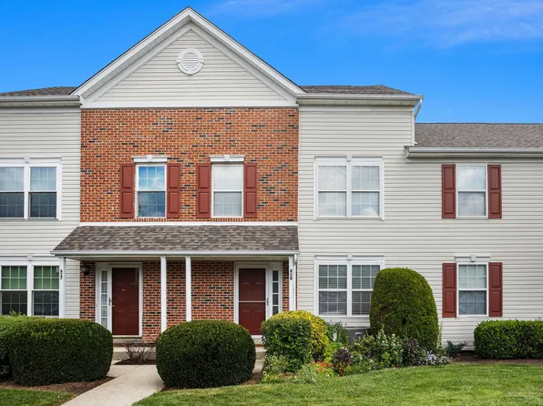 618 Songbird Ct #177, Warrington, PA 18976
