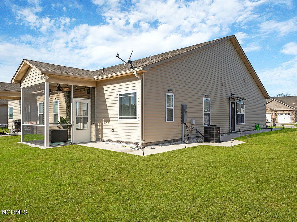 2239 Sweet Bay Dr Greenville NC Zillow