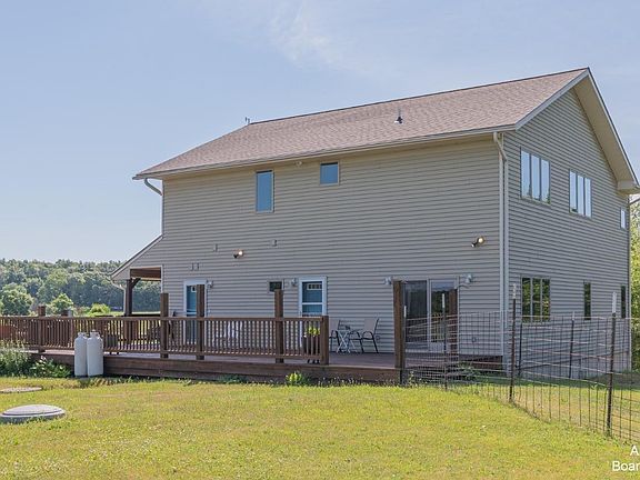 4th image of 12322 McCollum Rd