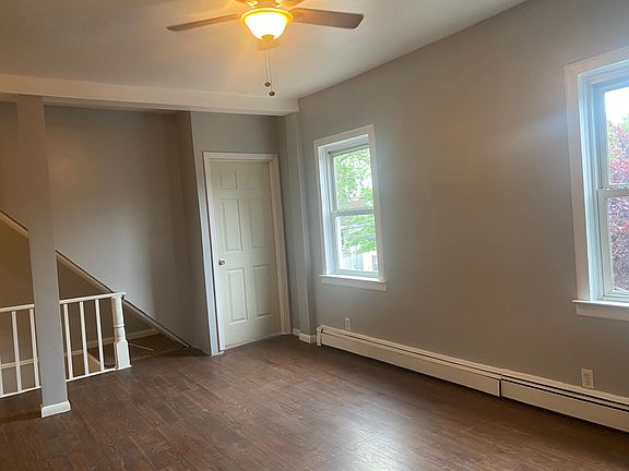 4th image of 252 Targee St Floor 2