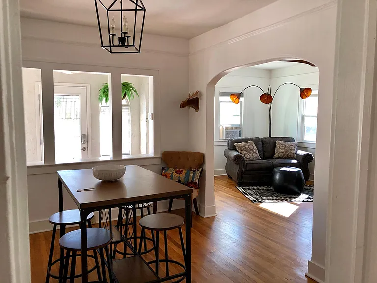 2909 Campus Blvd NE — Photo 10