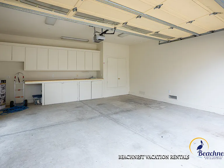 940 W Cliff Dr #A — Photo 34