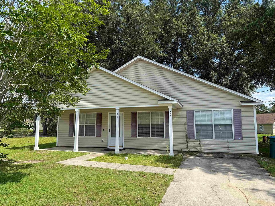 1st image of 831 Arlington Cir