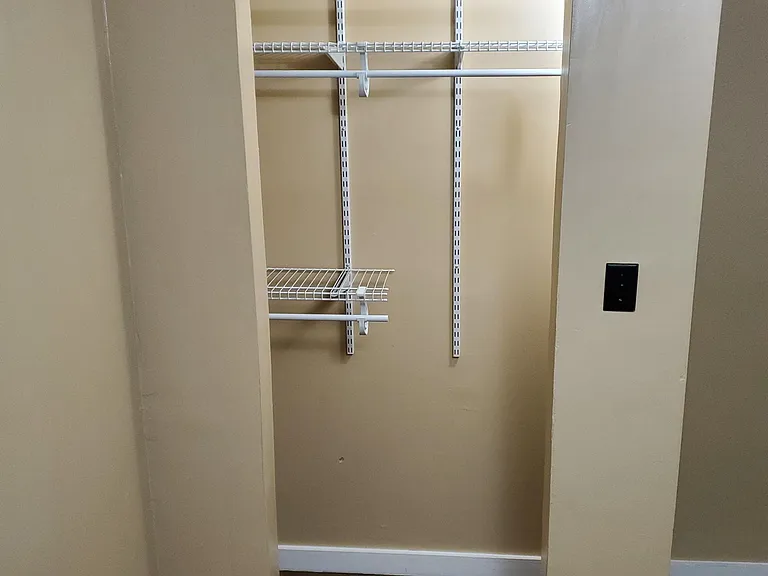 107 Chandler Ave #MANUFACTUR — Photo 40