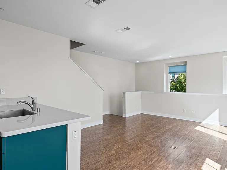 438 S Cleveland St S #108 — Photo 30