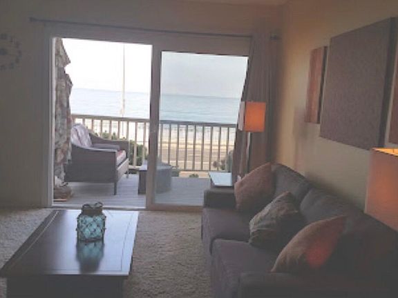 Living Room (prior tenant furniture)