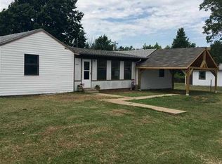 1001 13th St, Perry, OK 73077