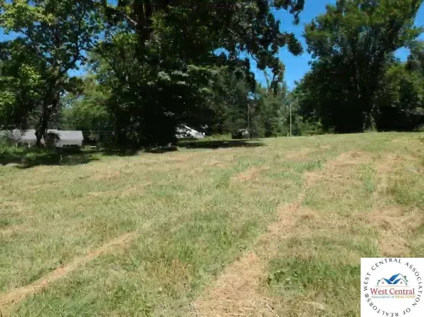 610 & 612 W Grandriver St, Clinton, MO 64735