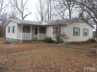 1080 Great Oaks Rd, Nathalie, VA 24577