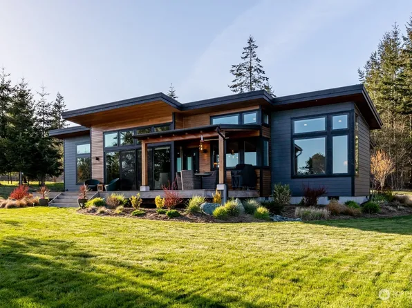 1857 Lancaster Road, Freeland, WA 98249