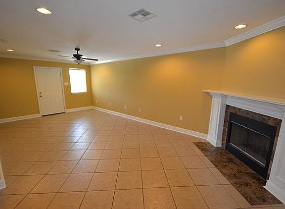 4th image of 3116 Shannon Dr