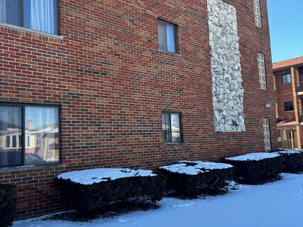 (undisclosed Address), Chicago, IL 60638