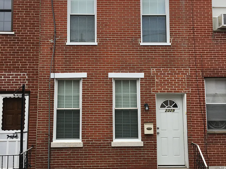 2229 S Bouvier St — Photo 1