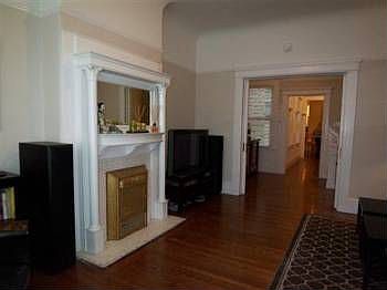 4th image of 1526 Larkin St